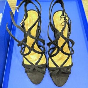 Schutz Heel in Black Size 9.5